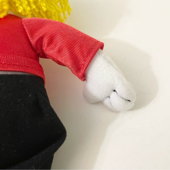 Chuck E. Cheese 2004 Helen Red Shirt Black Pants Limited Edition - Picture 9 of 15